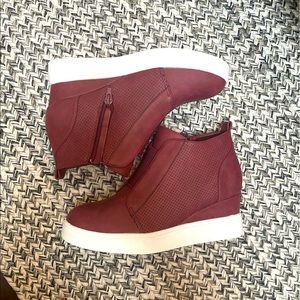 Wedge high top Sneakers